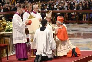 El papa Francisco homenajeó al Paraguay con la nominación de Adalberto Martínez como primer cardenal •