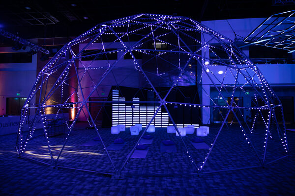 Inteligencia artificial, smart cities y tecnología, fueron algunos de los temas del segundo día del Tigo Campus Party - MarketData