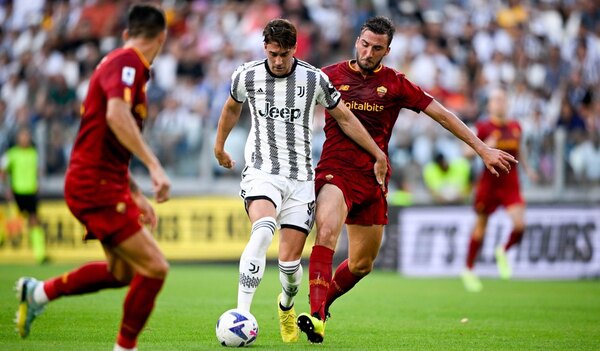 Roma y Juventus se frenan en Turín; el campeón Milan vuelve a ganar