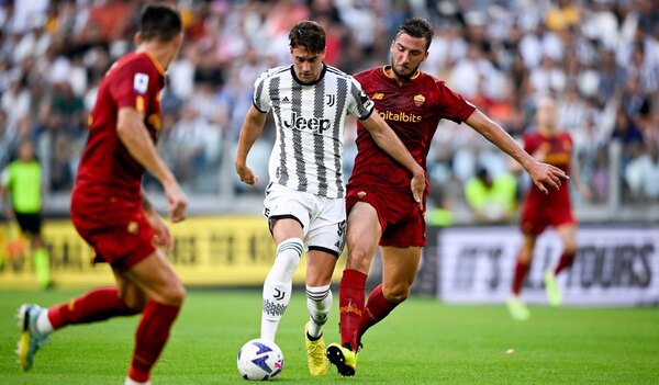 Roma y Juventus se frenan en Turín; el campeón Milan vuelve a ganar
