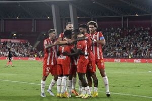 Ramazani y Sadiq suben su caché y desesperan al Sevilla - Fútbol Internacional - ABC Color