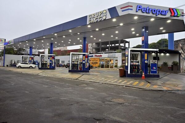 DNCP halló indicios de direccionamiento en licitación de cartelería de Petropar - Nacionales - ABC Color