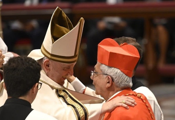 Cardenal Martínez narra lo que le dijo Francisco