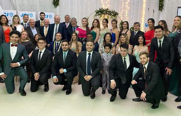 JCI Encarnación celebró sus 60 años de fundación.