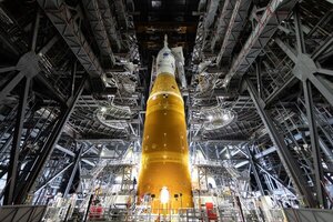 Diario HOY | La NASA lista para probar la nave con la que viajará a la Luna y más allá