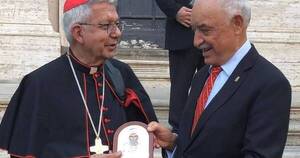 La Nación / El primer cardenal paraguayo recibe obsequio y apoyo desde Turquía