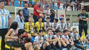 Diario HOY | Villarrica es campeón invicto del Campeonato Nacional C13