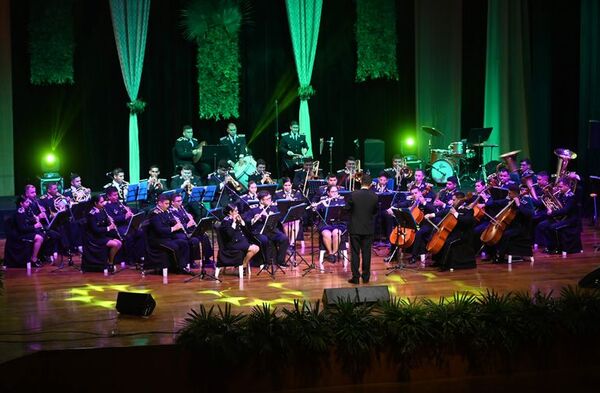 “Un pueblo hecho guarania” celebró a  José Asunción Flores más allá de la música - Música - ABC Color