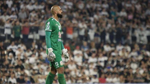 Crónica / [VIDEO] El arquero rapái de "Resi" fue "tentado" para firmar por Olimpia