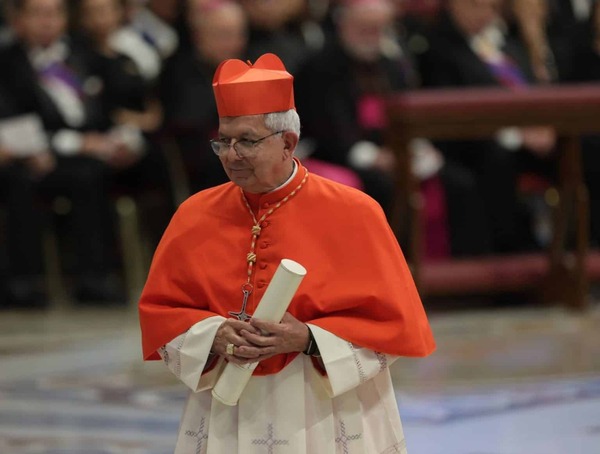 Confirman que cardenal Adalberto Martínez llegará este jueves a Paraguay