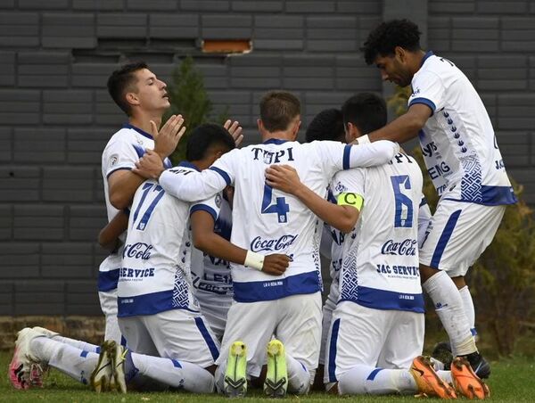 Sportivo Ameliano vs. 12 de Octubre: La “V” y una victoria importante por seguir en primera - Sportivo Ameliano - ABC Color