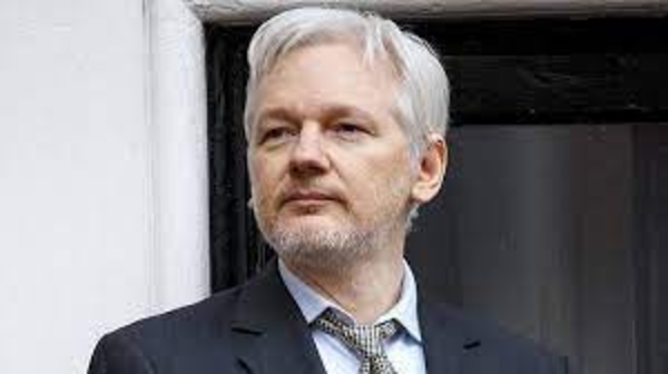Assange presenta una apelación para evitar ser extraditado a EE.UU.