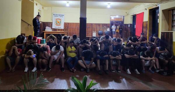 La Nación / Detienen a más de 30 personas tras intervención en bares por polución sonora en San Lorenzo