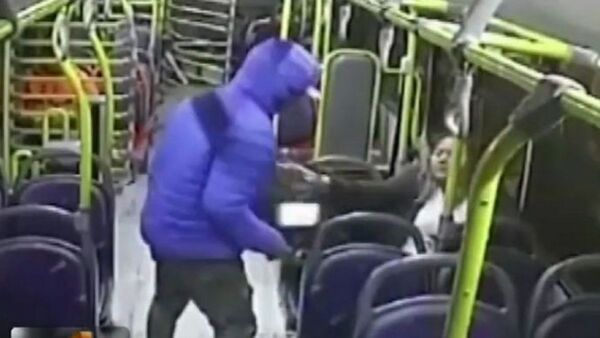 Ante el aumento de robos dentro de los buses, piden mayor control