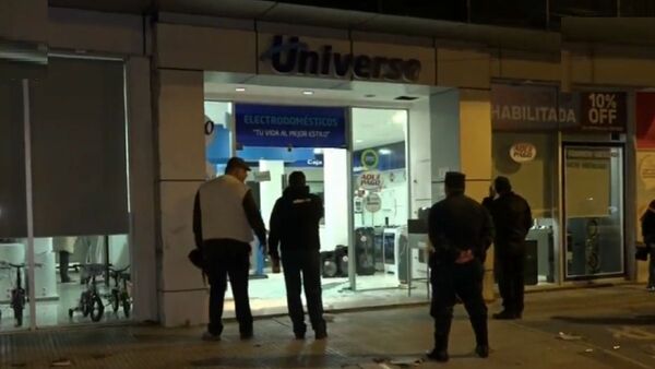 Delincuentes se llevan objetos de un comercio por valor de G. 50 millones