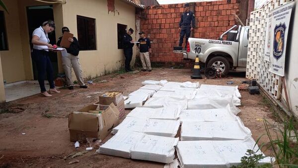 Hallan 480 kilogramos de marihuana en casa abandonada