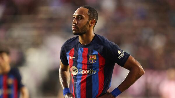 Diario HOY | El jugador del Barça Aubameyang sufre un robo violento en su casa