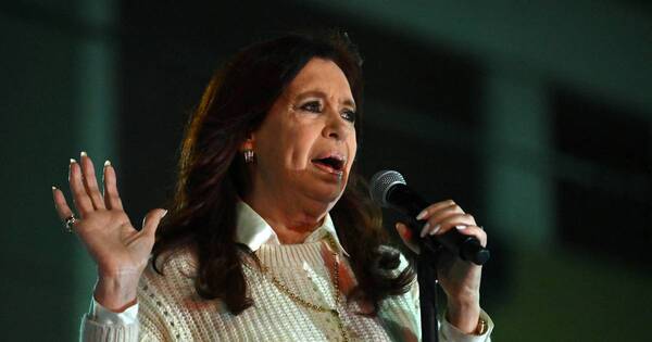 La Nación / Senador de EEUU pide a Biden que sancione a Cristina Kirchner por corrupta