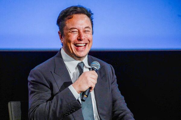 Con 10 hijos, Elon Musk sugiere al mundo “tener más bebés” - Mundo - ABC Color