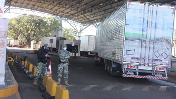 Barreras en Puente de la Amistad están pensadas contra accidentes