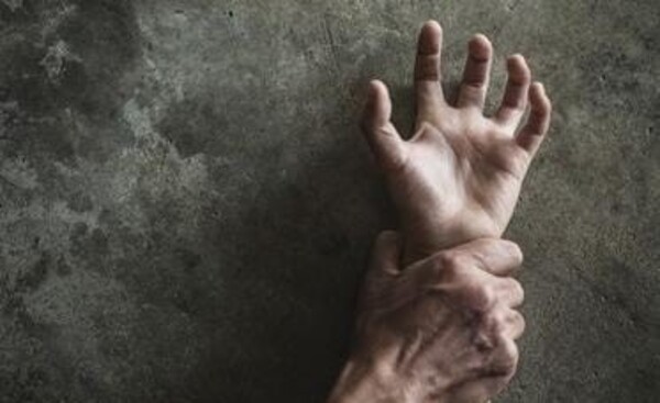 Piden rebeldía de joven que habría violado a anciana ciega