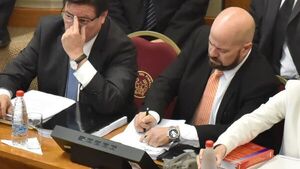 Suspenden juicio contra el ex contralor general Enrique García