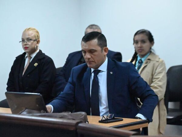 Avanza juicio a exministros Cardozo y Godoy por millonario desvío - Nacionales - ABC Color