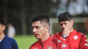 Árbitros repudian dichos de Florentín por poner en duda honestidad de colegas
