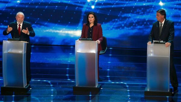 La corrupción calienta el primer debate de la campaña en Brasil