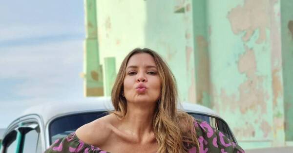 La Nación / Dallys Ferreira y su familia disfrutan a pleno del sol y el mar en Cuba