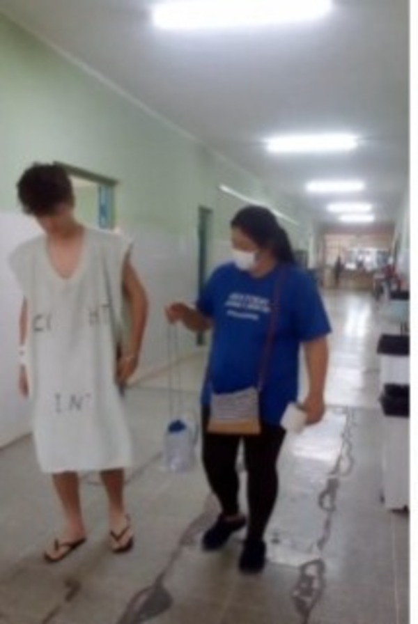 Alta médica a estudiante atacado a puñaladas por delincuente - La Clave