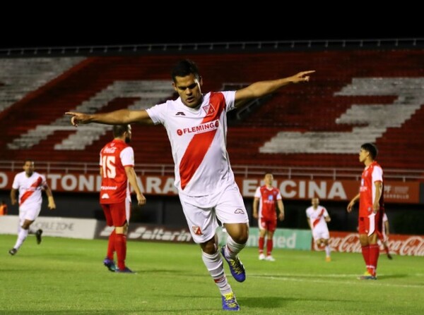 River Plate se llevó los puntos del Este - APF