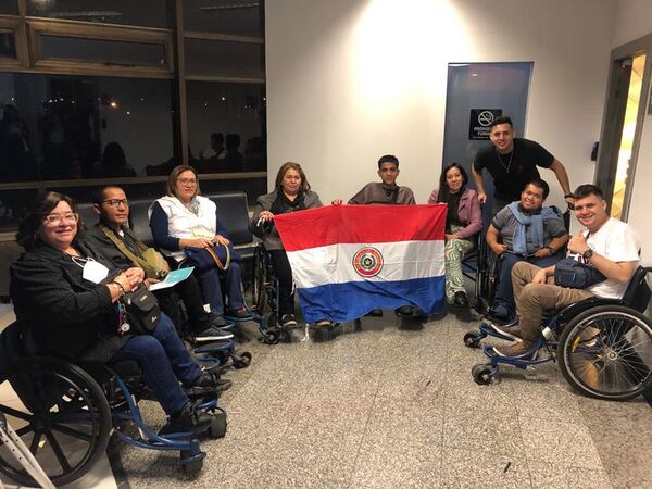 Cooperación japonesa beca a personas con discapacidad para capacitación en Costa Rica - Nacionales - ABC Color