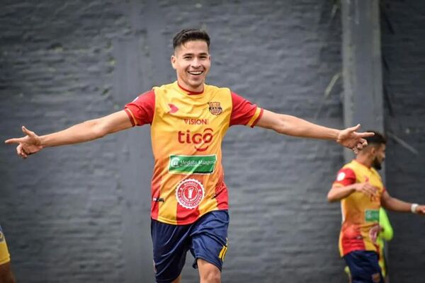 Primera C: El “Toro”  sigue en la pelea por el ascenso - Fútbol - ABC Color