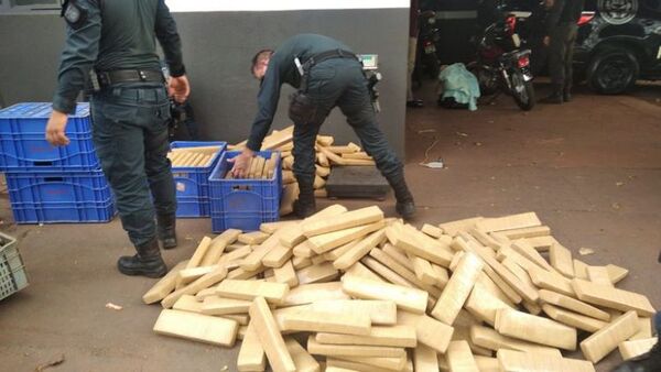 Hallan más de 430 kilos de marihuana en una casa abandonada del barrio María Victoria