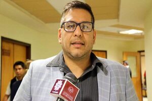 Funcionaria teme por su vida tras denunciar a Miguel Godoy