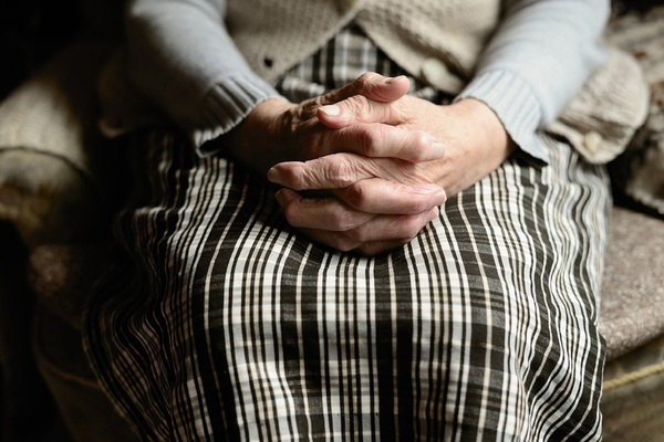 Diario HOY | Piden rebeldía de joven que violó a una anciana no vidente