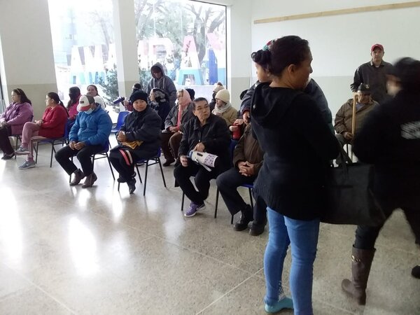 Inició jornada de atención oftalmológica en la Gobernación - Radio Imperio