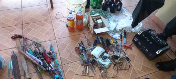 Frustran plan de fuga de miembros del PCC en cárcel de Ciudad del Este - La Clave