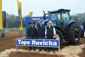 Tape Ruvicha destacó la línea Roja de New Holland