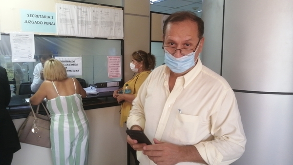 Octava suspensión de la audiencia preliminar de un hombre acusado por violencia familiar en Luque - PDS RADIO