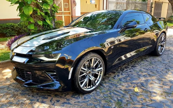 Ofrece recompensa de G. 20 millones para recuperar su auto "robado" - Noticiero Paraguay