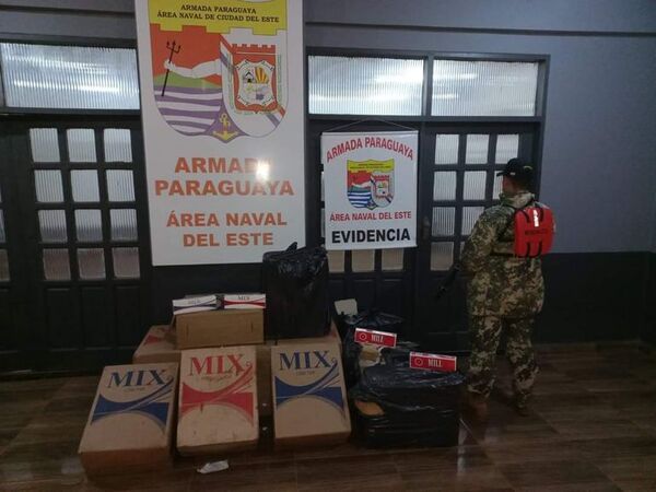 Incautación de cigarrillos: contrabandistas utilizaban embarcación de lata y a remo - Nacionales - ABC Color