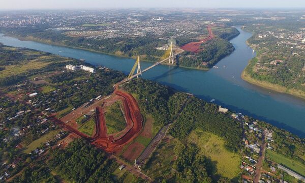 Prosiguen tareas en zona primaria del Puente Integración