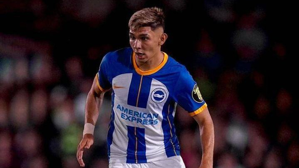 Crónica / ¿Debuta en la Premier? Brighton ilusiona a los hinchas con Julio Enciso