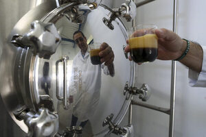 La primera cerveza de Suramérica, recreada al "revivir" una levadura de 400 años - MarketData