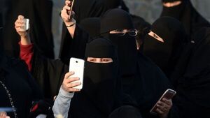 Diario HOY | Por publicación en redes sociales, una mujer irá 45 años a prisión en Arabia Saudita