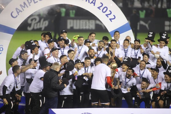 El campeón con Libertad que está jugando en un exótico club en Brasil