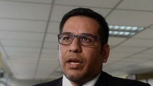 Abogada denuncia al Defensor del Pueblo por supuesta exacción - PDS RADIO