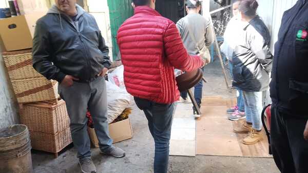 Diario HOY | Retiran braseros de comerciantes del Mercado 4